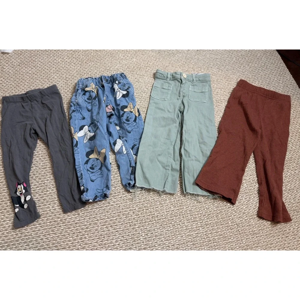 H&M, Zara Disney Kids Clothing Lot Sweatshirts T-Shirts Pants Mickey Minnie 2/4